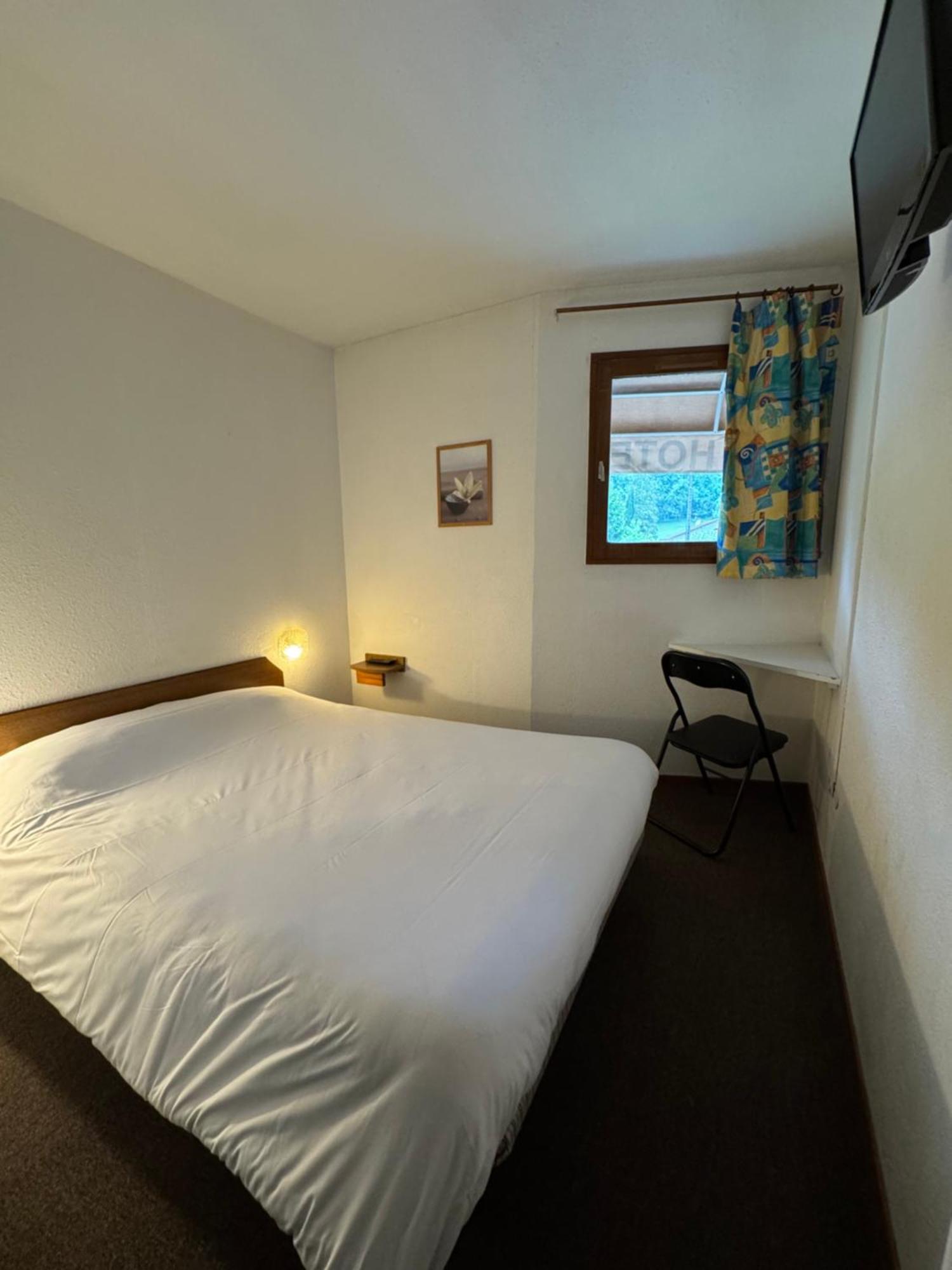 Symp'Hotel Nivolas-Vermelle Esterno foto